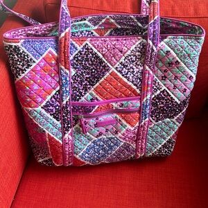 Vera Bradley tote like new